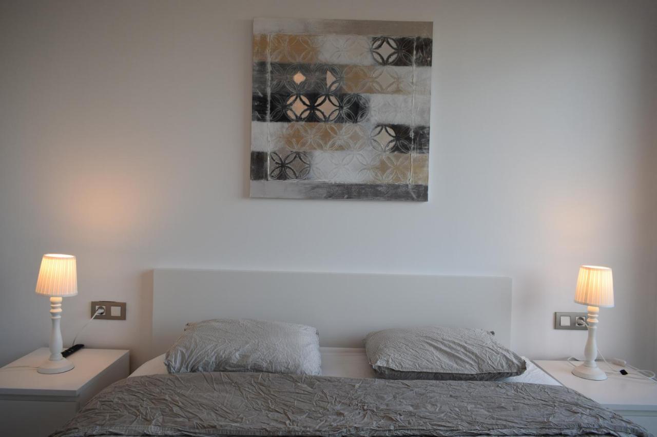 Magnificent Apartment Close To The Beach 圣阿德里安-德贝索斯 外观 照片