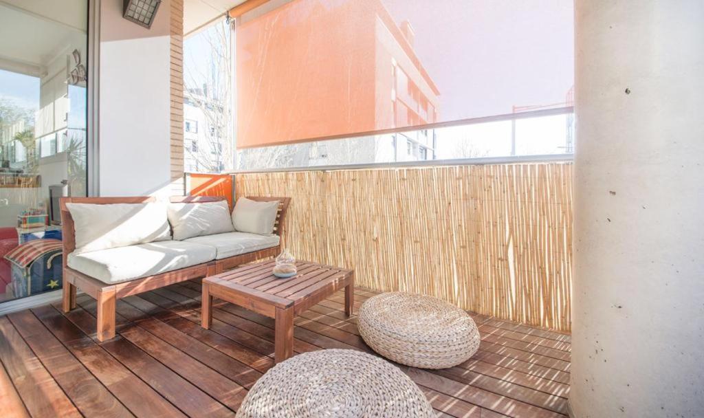 Magnificent Apartment Close To The Beach 圣阿德里安-德贝索斯 外观 照片